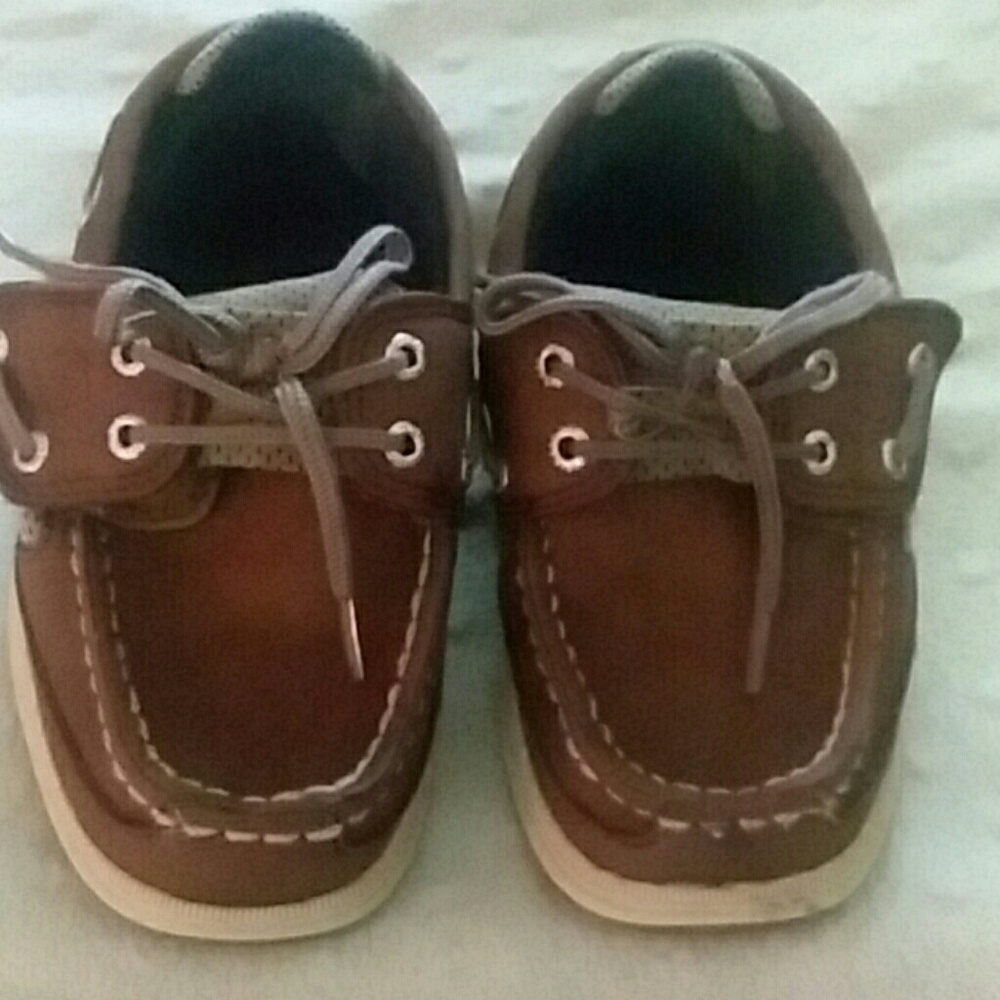 Sperry top sider shoes